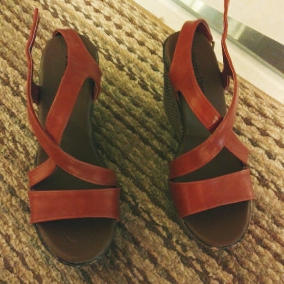 Wedges - Picture 2 of 3